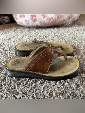 Vintage 90’s Dr. Martens Flip Flops
